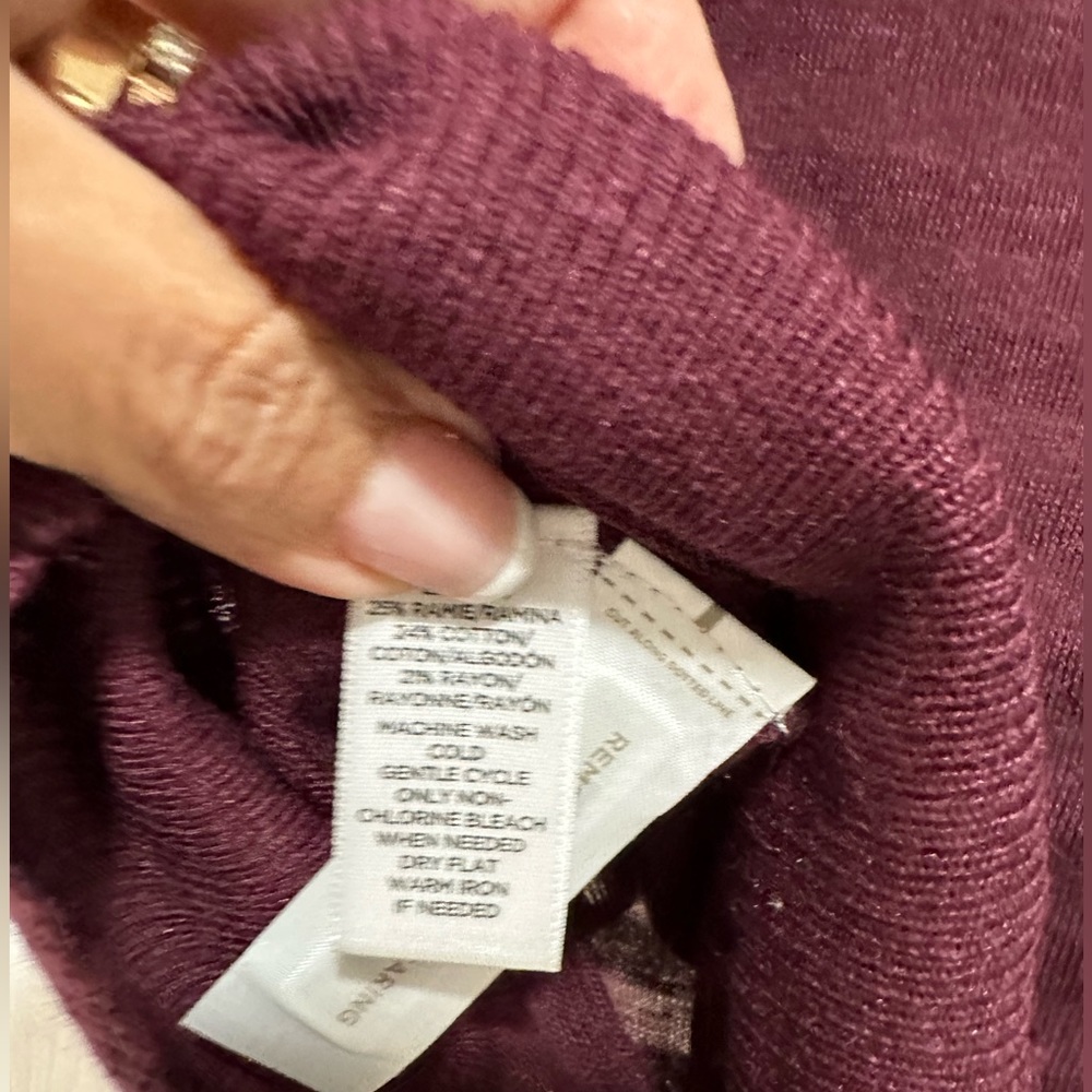 LOFT thin sweater - Picture 2 of 2